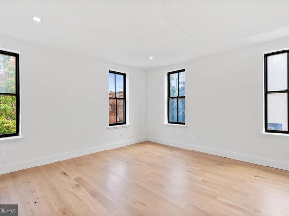 2301 Naudain Street, Philadelphia PA 19146