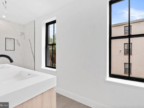 2301 Naudain Street, Philadelphia PA 19146