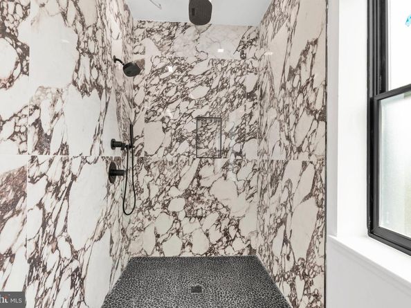 2301 Naudain Street, Philadelphia PA 19146