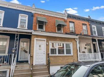 6055 N Norwood Street