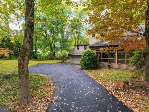 2390 Terwood Road, Huntingdon Valley PA 19006