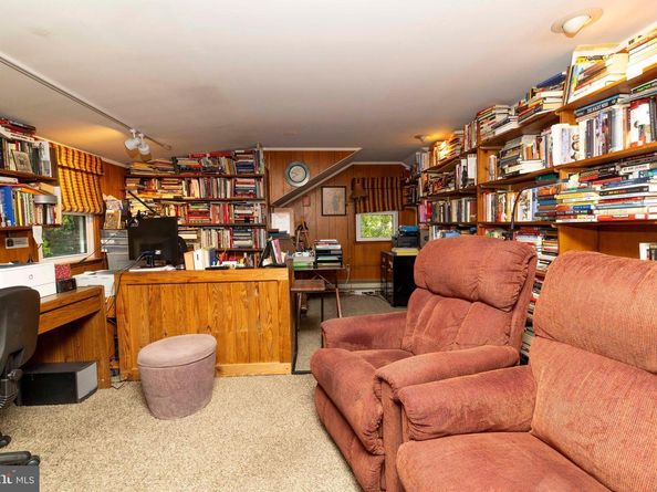 2390 Terwood Road, Huntingdon Valley PA 19006