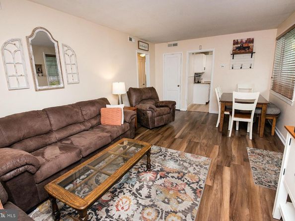 1241 Johnston Avenue, Abington PA 19001
