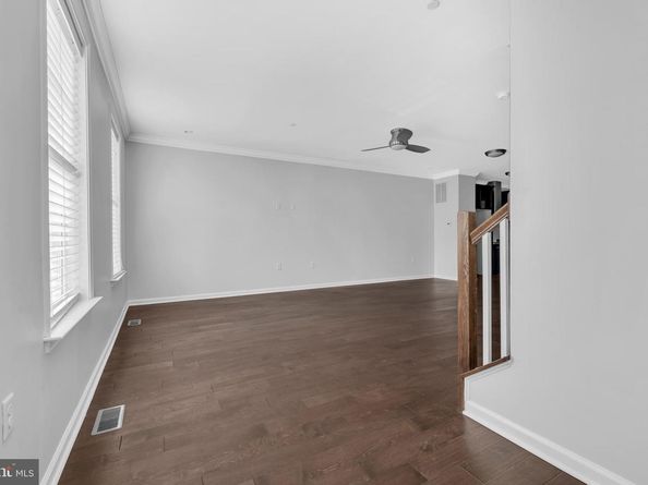 437 Woodcrest Drive SE, Washington DC 20032