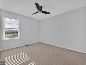 437 Woodcrest Drive SE, Washington DC 20032