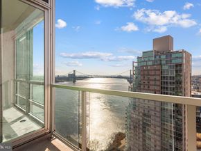 901 N Penn Street R2203, Philadelphia PA 19123