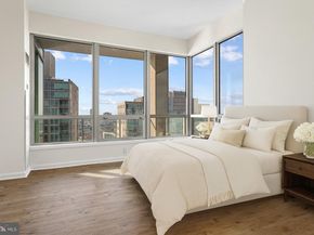 901 N Penn Street R2203, Philadelphia PA 19123