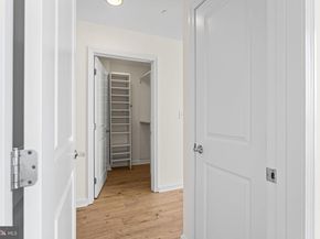 901 N Penn Street R2203, Philadelphia PA 19123