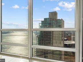 901 N Penn Street R2203, Philadelphia PA 19123