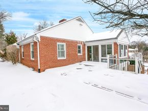 3438 N George Mason Drive N, Arlington VA 22207