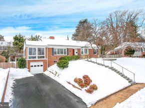 3438 N George Mason Drive N, Arlington VA 22207