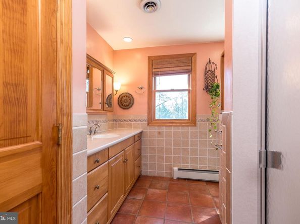 2728 Red Gate Drive, Doylestown PA 18902
