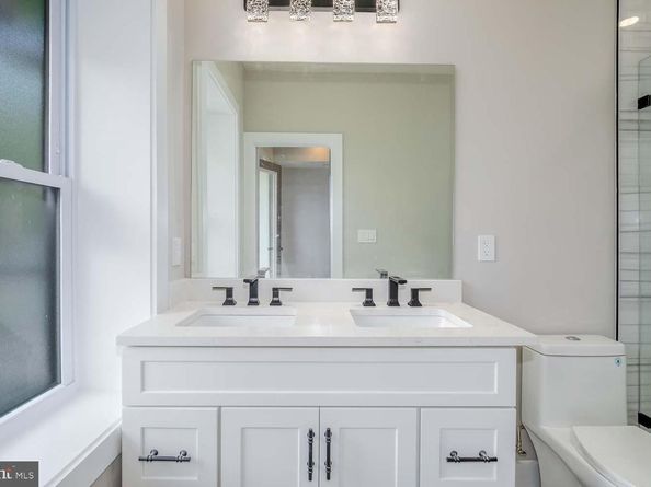 1237 Oates Street NE 1, Washington DC 20002