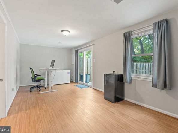 2901 Everleigh Way, Fairfax VA 22031