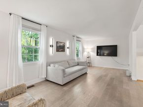 2901 Everleigh Way, Fairfax VA 22031