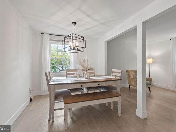 2901 Everleigh Way, Fairfax VA 22031