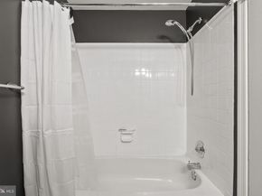 2901 Everleigh Way, Fairfax VA 22031