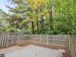 2901 Everleigh Way, Fairfax VA 22031