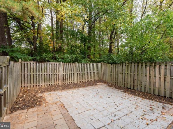 2901 Everleigh Way, Fairfax VA 22031