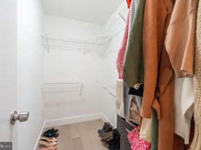 2901 Everleigh Way, Fairfax VA 22031