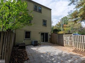 2901 Everleigh Way, Fairfax VA 22031