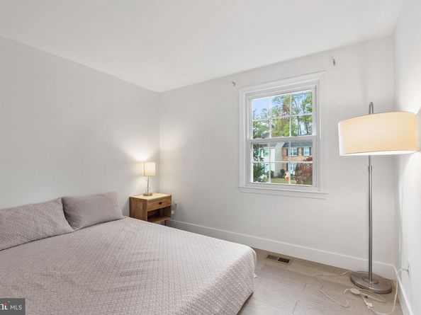 2901 Everleigh Way, Fairfax VA 22031