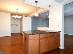 4127 S Four Mile Run Drive Drive 304, Arlington VA 22204