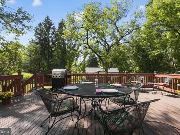 133 Marywatersford Road, Bala Cynwyd PA 19004
