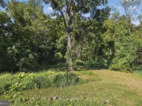 133 Marywatersford Road, Bala Cynwyd PA 19004
