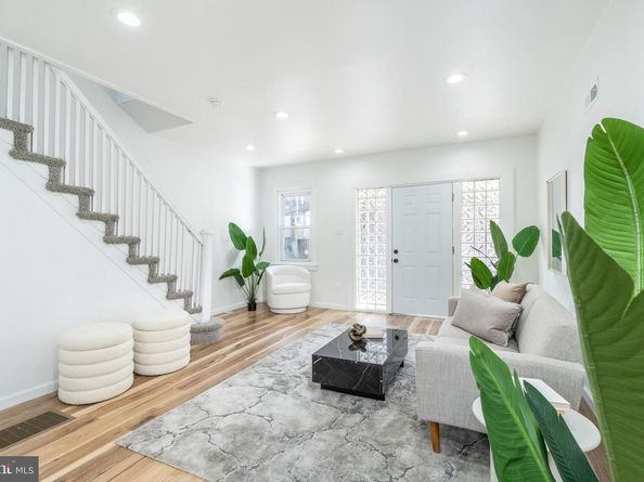 3312 N Bailey Street, Philadelphia PA 19129