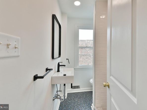 4313 Fleming Street, Philadelphia PA 19128