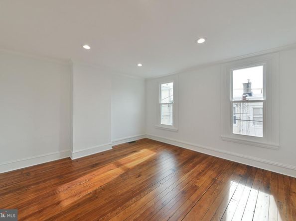 4313 Fleming Street, Philadelphia PA 19128