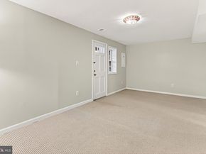 805 Green Street, Alexandria VA 22314