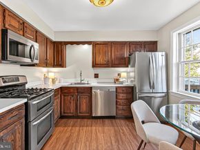 805 Green Street, Alexandria VA 22314