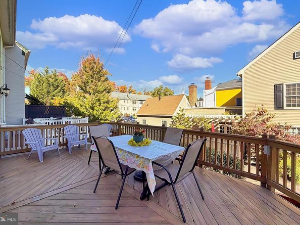 805 Green Street, Alexandria VA 22314
