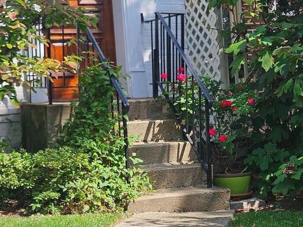 805 Green Street, Alexandria VA 22314