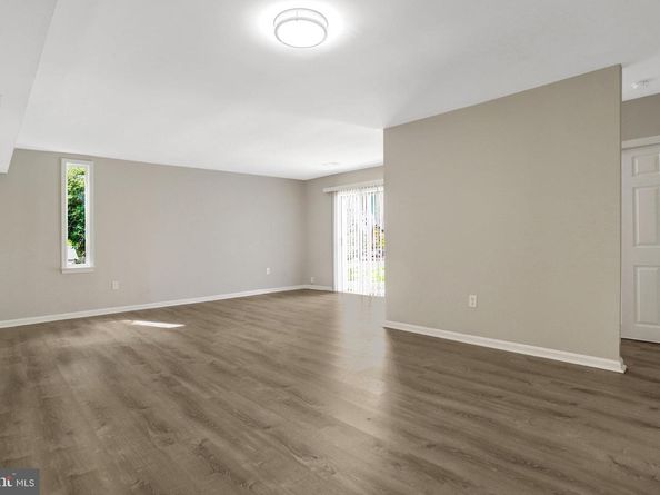 4551 Logsdon Drive, Annandale VA 22003