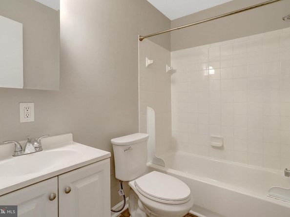 4551 Logsdon Drive, Annandale VA 22003