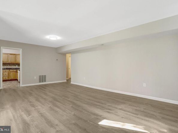 4551 Logsdon Drive, Annandale VA 22003