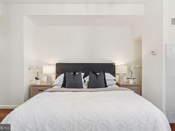 1425 Locust Street 11E, Philadelphia PA 19102