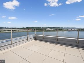 88 V Street SW PH1, Washington DC 20024