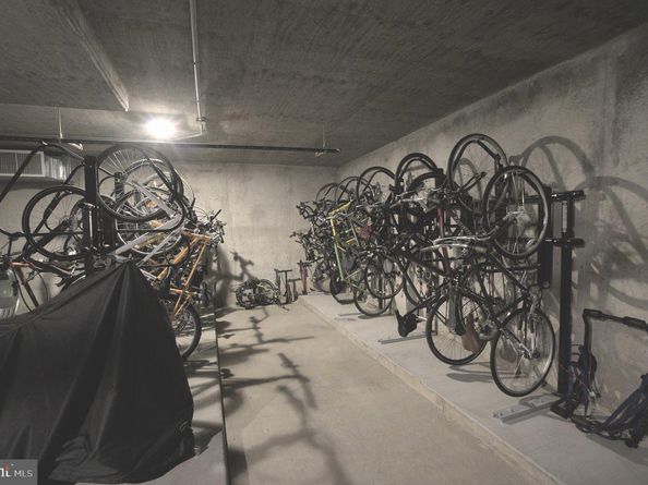 88 V Street SW PH1, Washington DC 20024