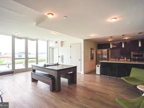 88 V Street SW PH1, Washington DC 20024