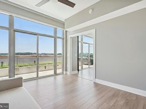 88 V Street SW PH1, Washington DC 20024