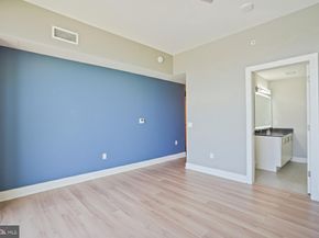 88 V Street SW PH1, Washington DC 20024