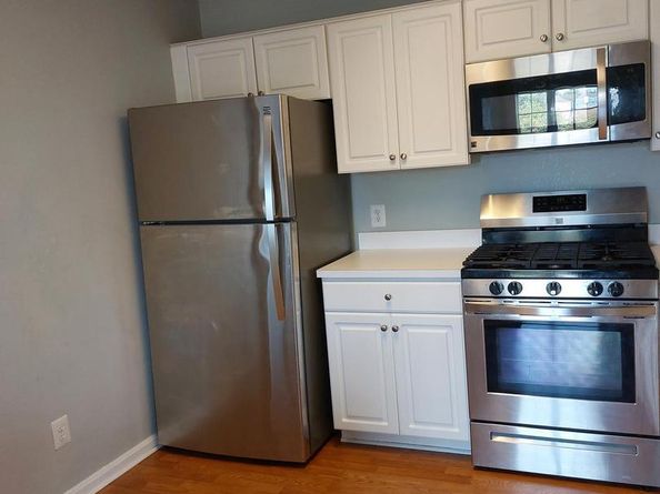 46893 Eaton Terrace 300, Sterling VA 20164