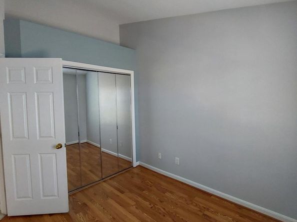 46893 Eaton Terrace 300, Sterling VA 20164