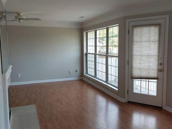 46893 Eaton Terrace 300, Sterling VA 20164