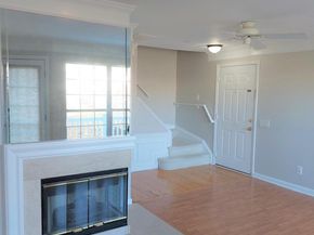 46893 Eaton Terrace 300, Sterling VA 20164