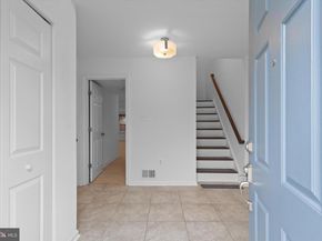 13210 Fox Ripple Ln Lane, Herndon VA 20171
